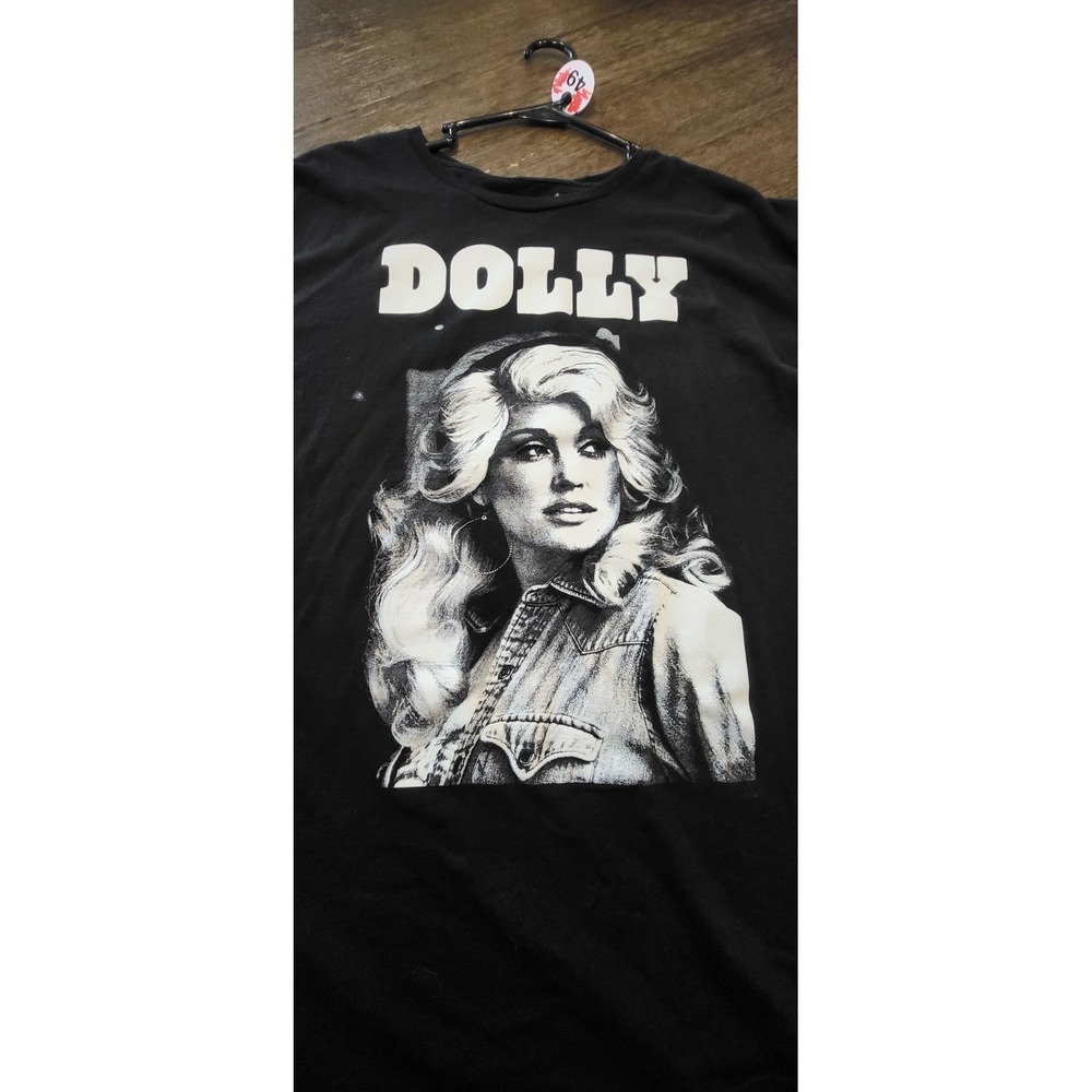 #49 3XL DOLLY PARTON GRAFFIC COUNTRY TEE GREAT SHAPE SUPER COOL PRINT
